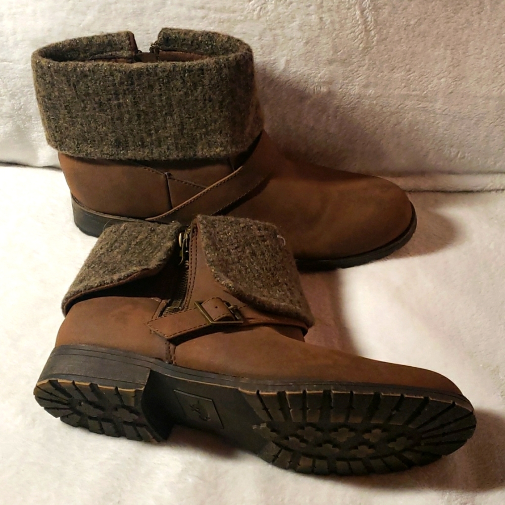 Not for sale....Womans ankle boots